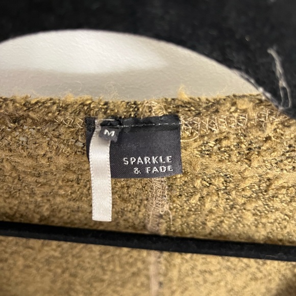 Sparkle & Fade Cardigan - Picture 2 of 3